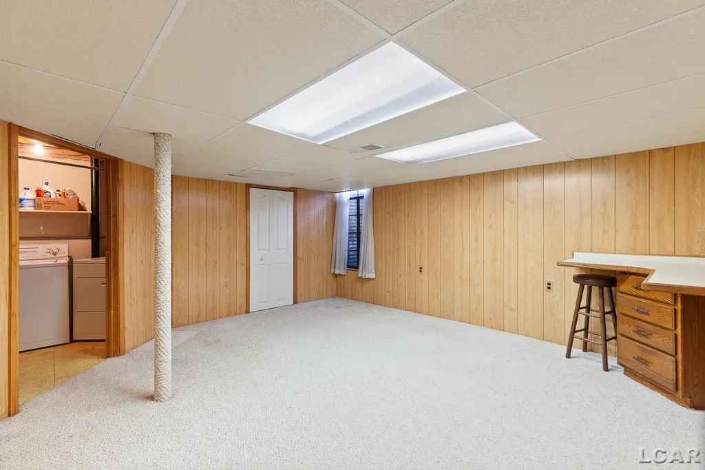 42948 Richards Court Northville Township MI 48167