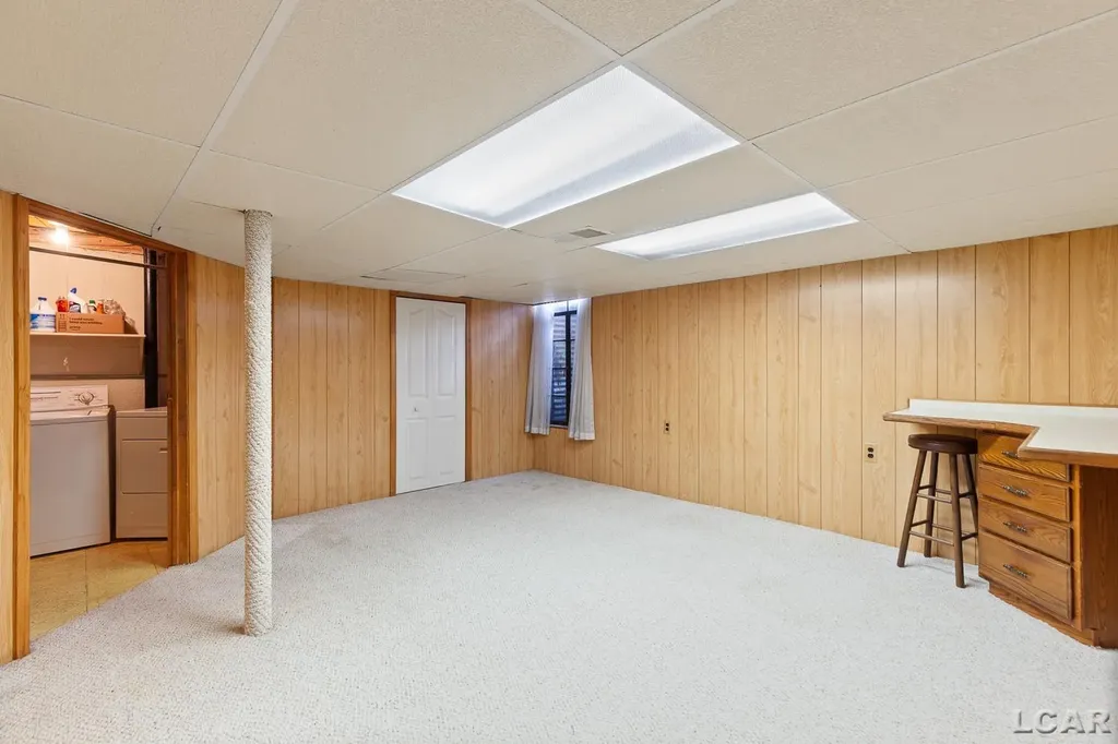 42948 Richards Court Northville Township MI 48167
