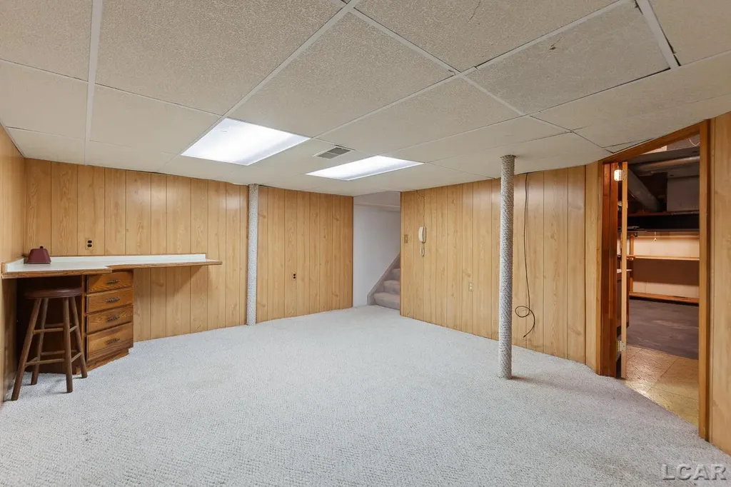 42948 Richards Court Northville Township MI 48167