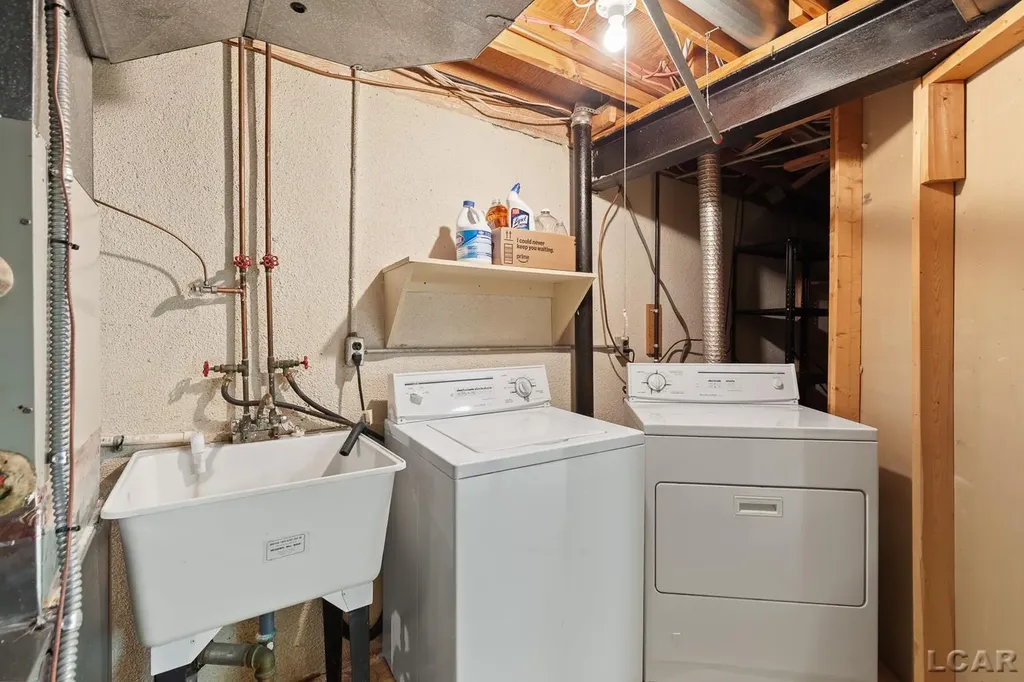 42948 Richards Court Northville Township MI 48167
