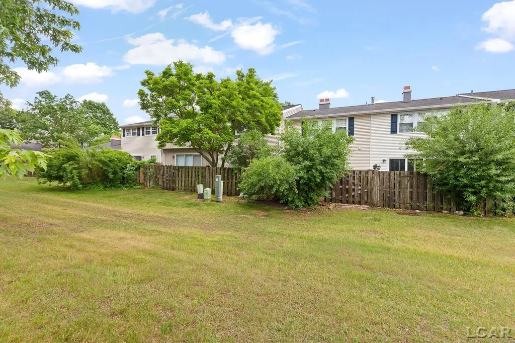 42948 Richards Court Northville Township MI 48167