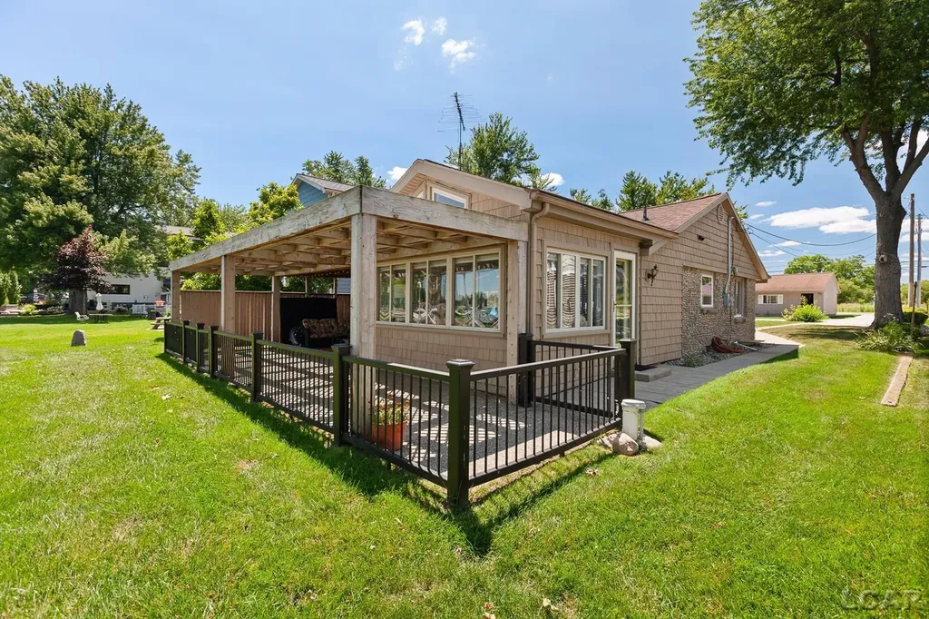 10140 Devils Lake Highway Rollin Township MI 49253