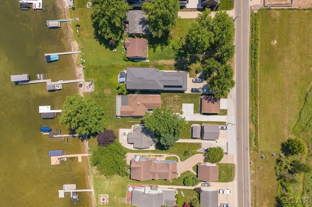 10140 Devils Lake Highway Rollin Township MI 49253