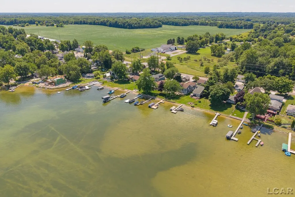 10140 Devils Lake Highway Rollin Township MI 49253
