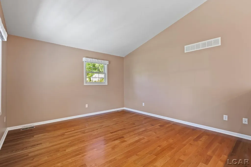 784 W Maple Avenue Adrian City MI 49221