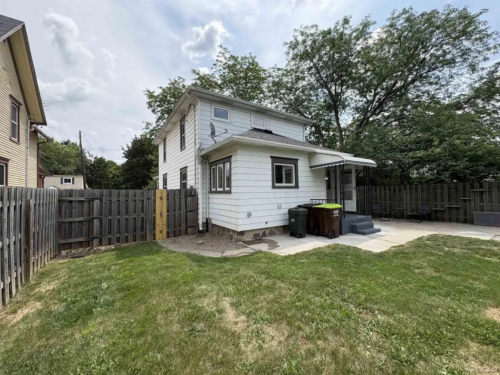 507 S Pearl Street Tecumseh City MI 49286