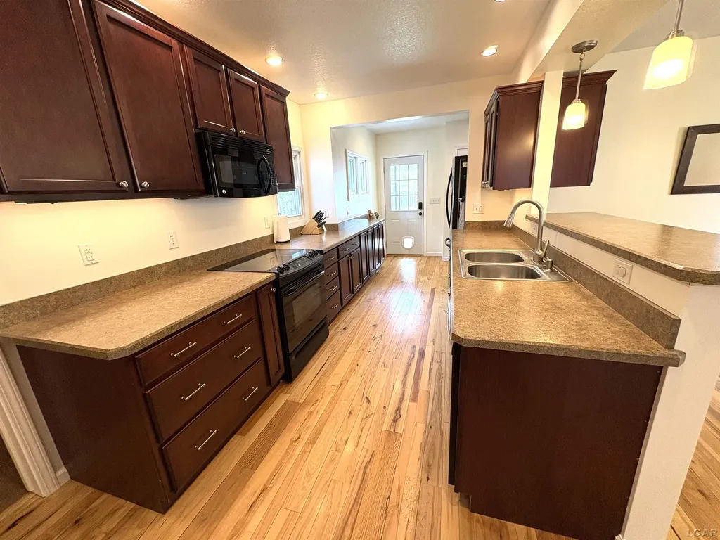 507 S Pearl Street Tecumseh City MI 49286