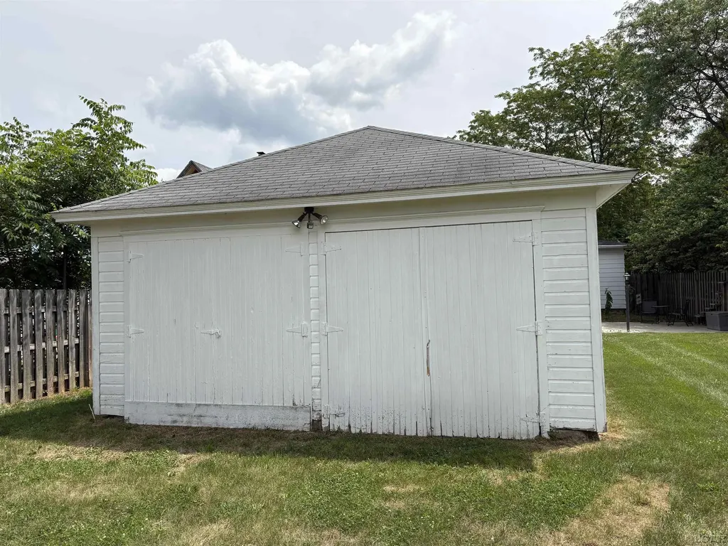 507 S Pearl Street Tecumseh City MI 49286