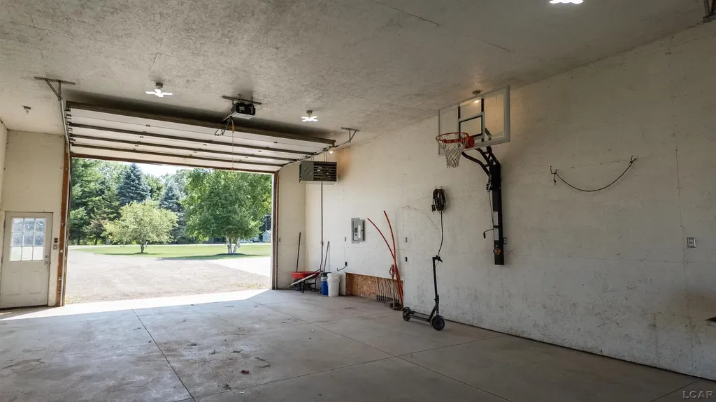 8580 Marr Highway Woodstock Township MI 49253