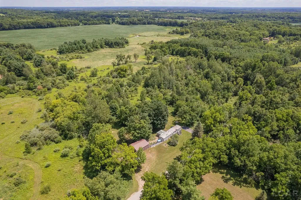 3533 Glen Hill Highway Rollin Township MI 49253