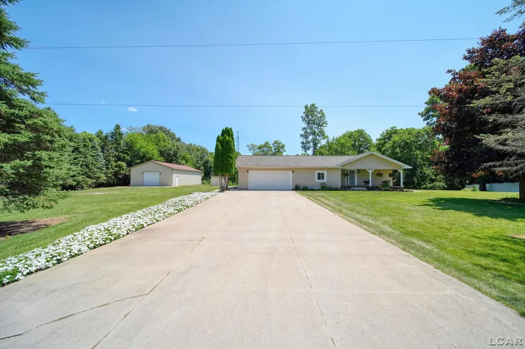 6573 Pawson Road Franklin Township MI 49265