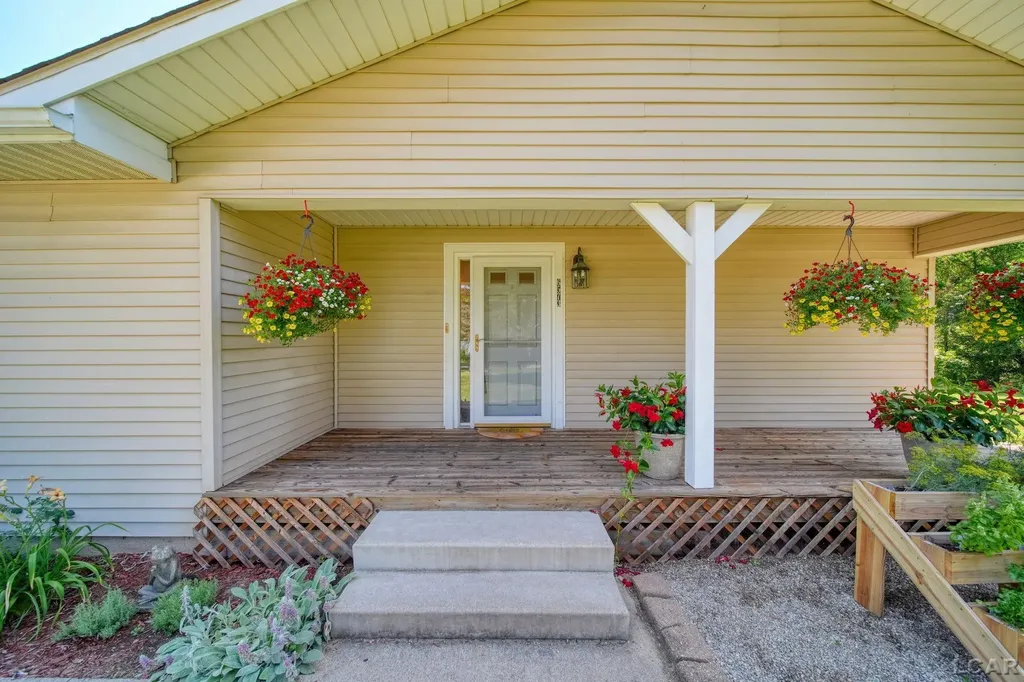 6573 Pawson Road Franklin Township MI 49265