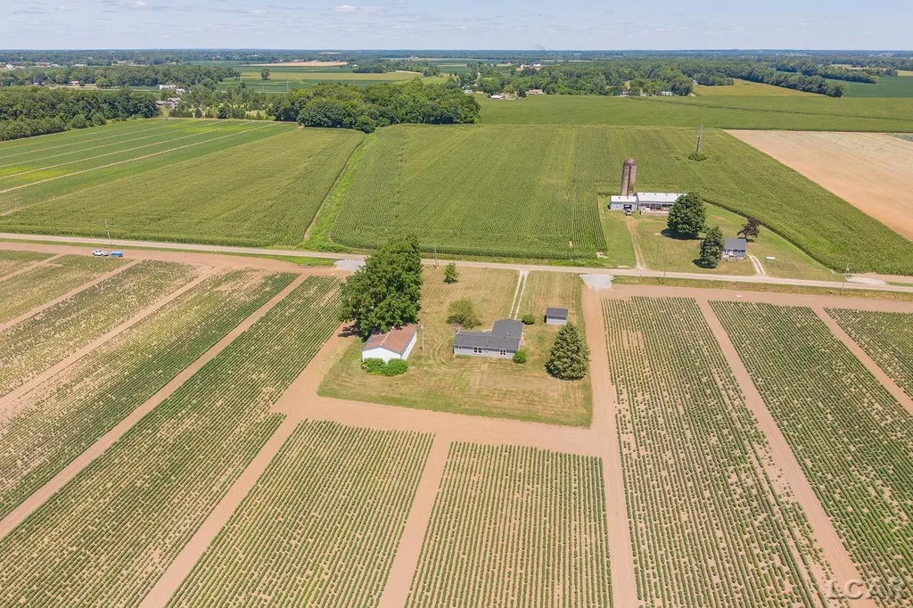 5137 Cook Road Palmyra Township MI 49268