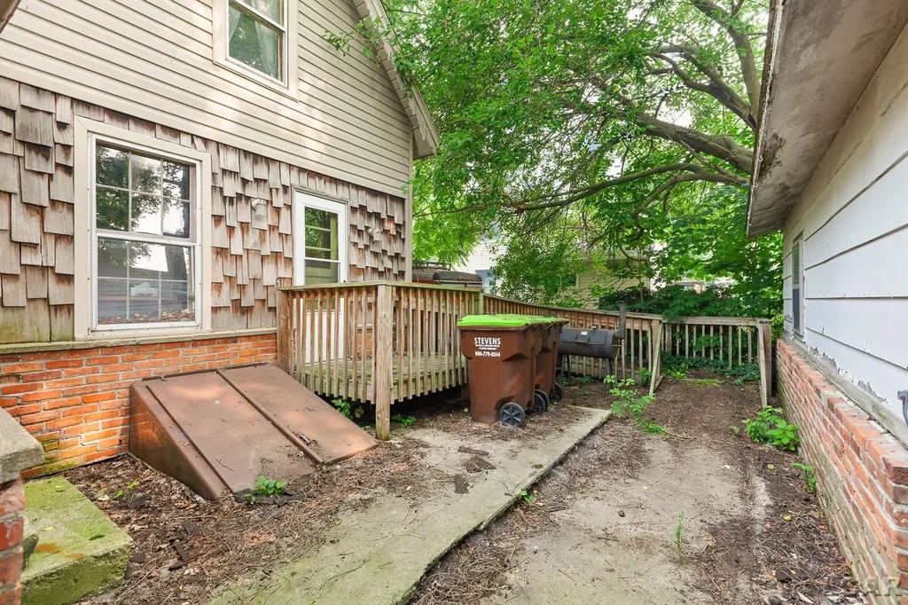306 Summer Street Adrian City MI 49221