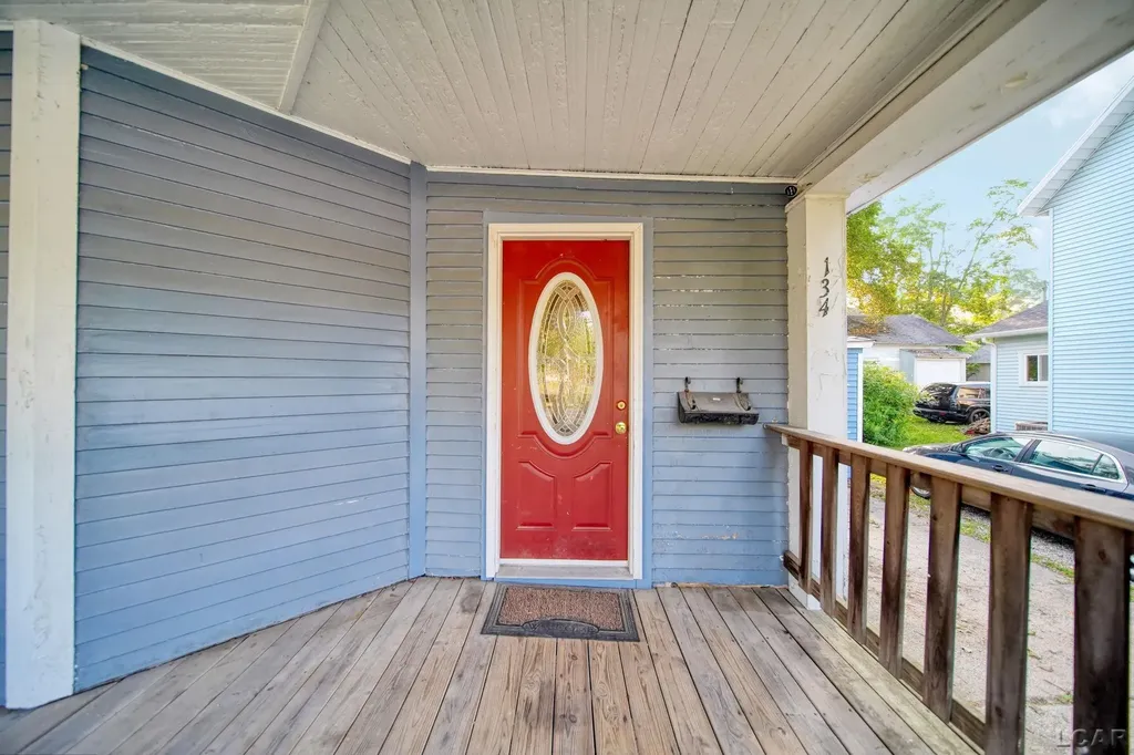 134 S Broad Street Hillsdale City MI 49242