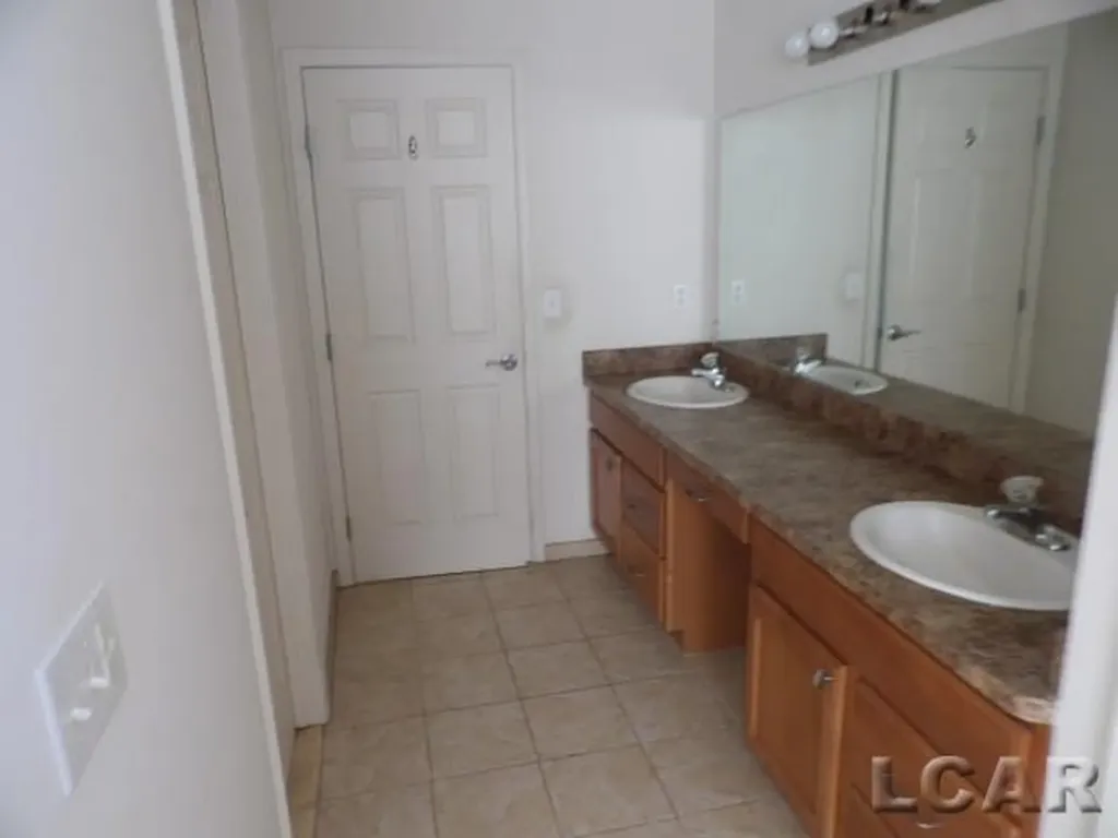 4324 Mckenna Drive Raisin Township MI 49221