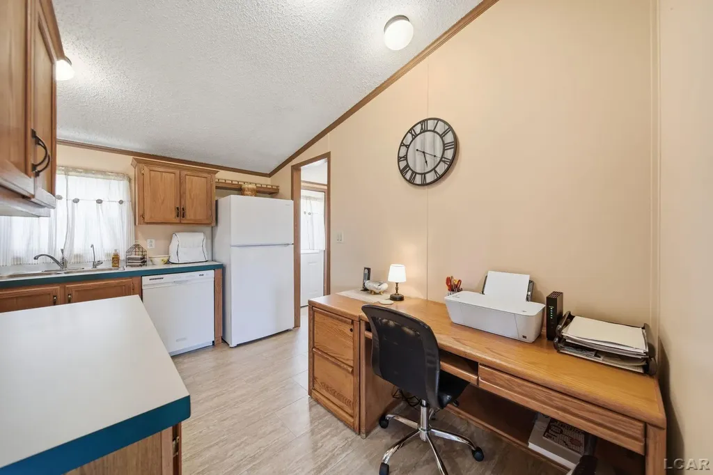 1052 Meanwell Road Dundee Township MI 48131