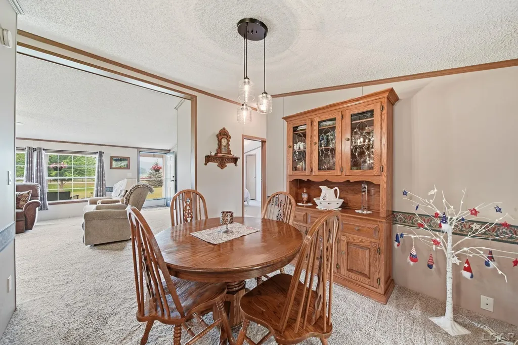 1052 Meanwell Road Dundee Township MI 48131