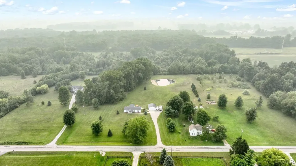 1052 Meanwell Road Dundee Township MI 48131