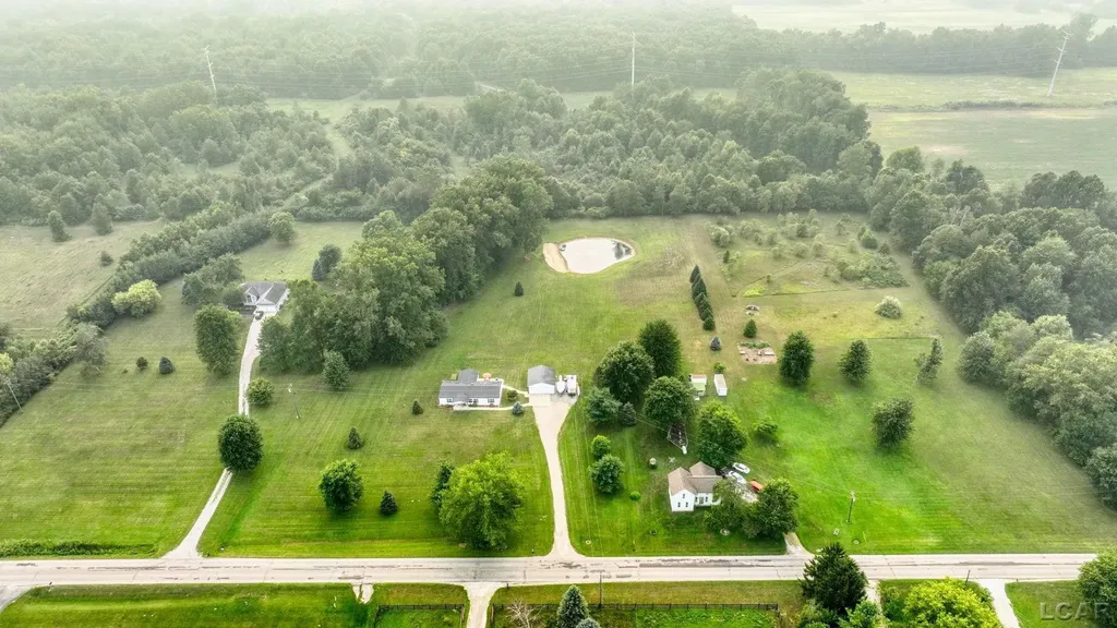1052 Meanwell Road Dundee Township MI 48131