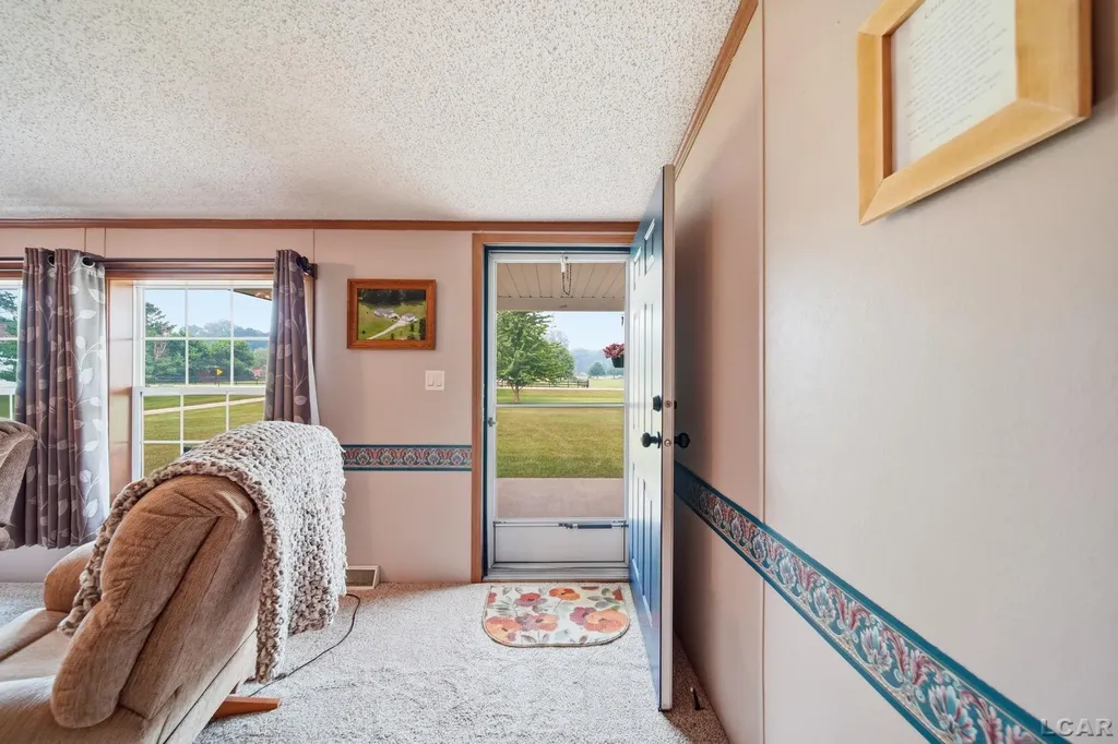 1052 Meanwell Road Dundee Township MI 48131