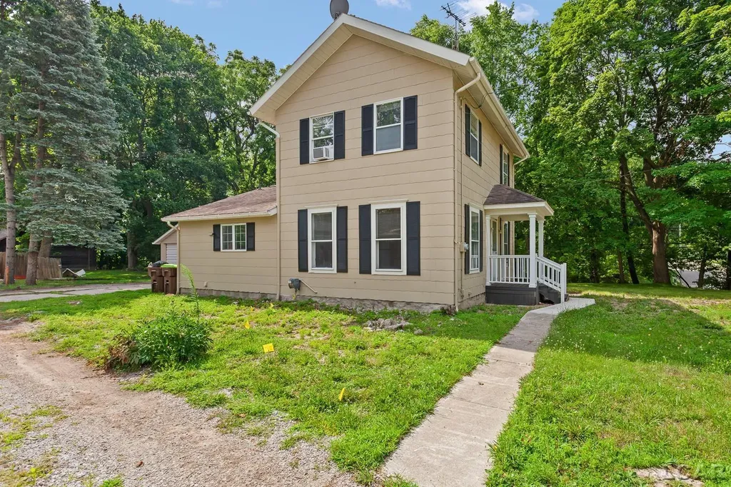 102 N Division Street Tecumseh City MI 49286