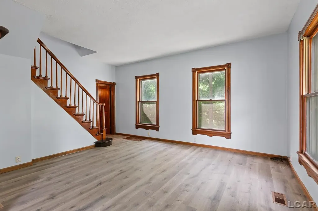 102 N Division Street Tecumseh City MI 49286