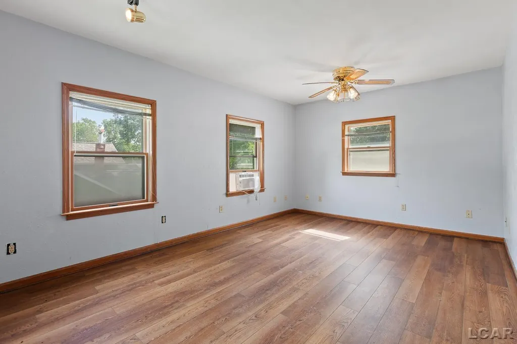 102 N Division Street Tecumseh City MI 49286