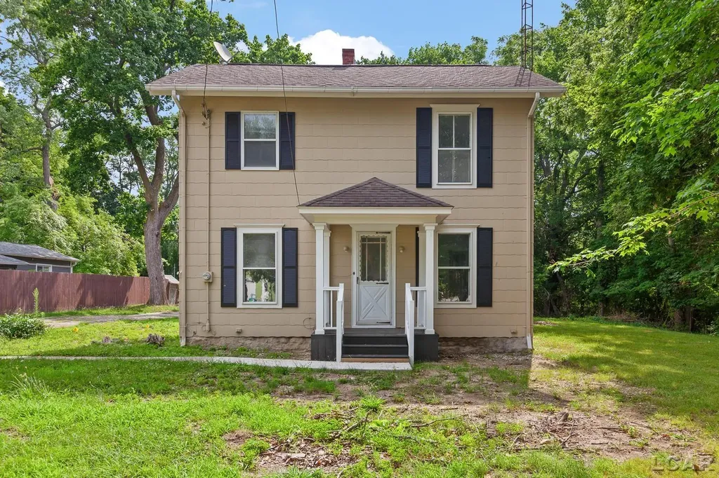 102 N Division Street Tecumseh City MI 49286