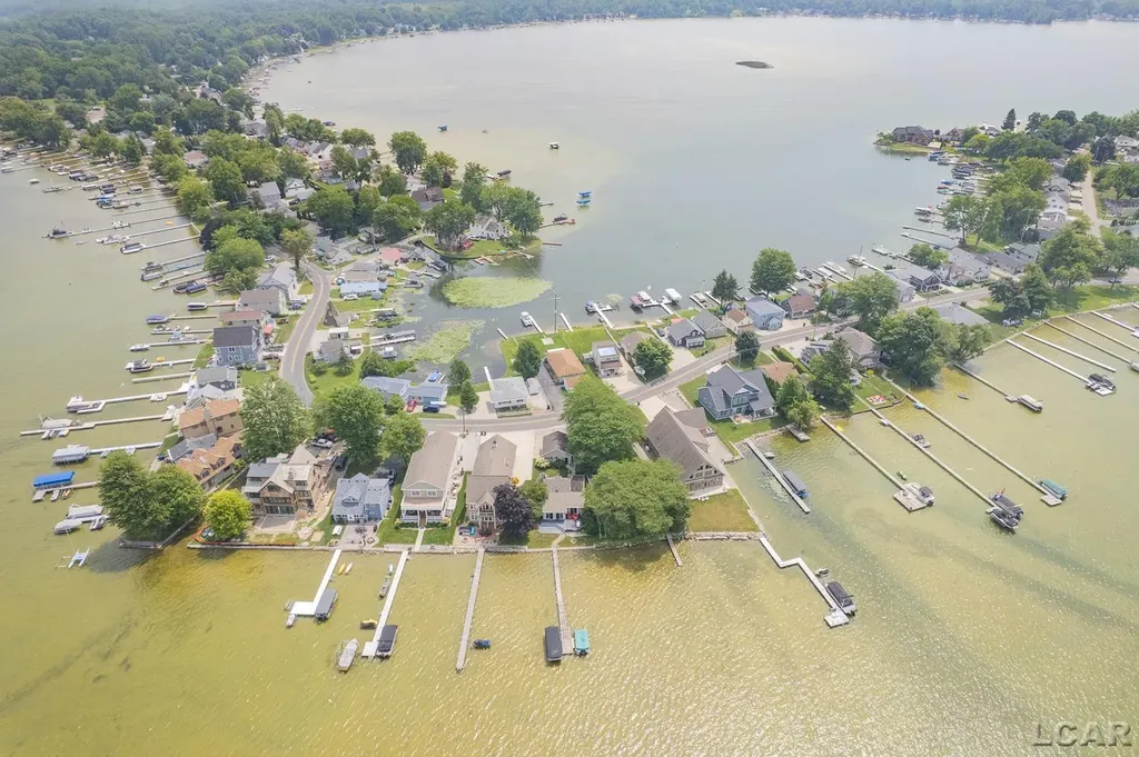 2792 Round Lake Highway Rollin Township MI 49253