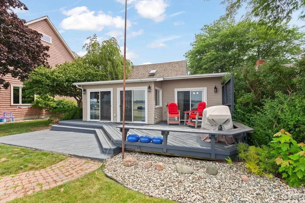 2792 Round Lake Highway Rollin Township MI 49253