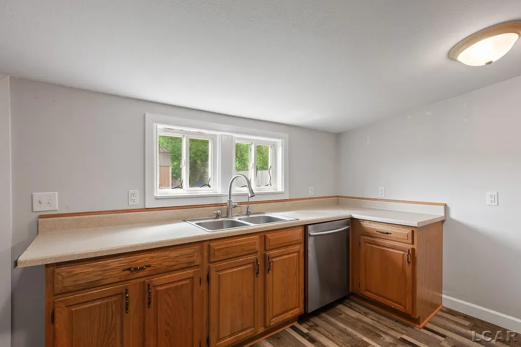 3066 Bent Oak Highway Adrian Township MI 49221