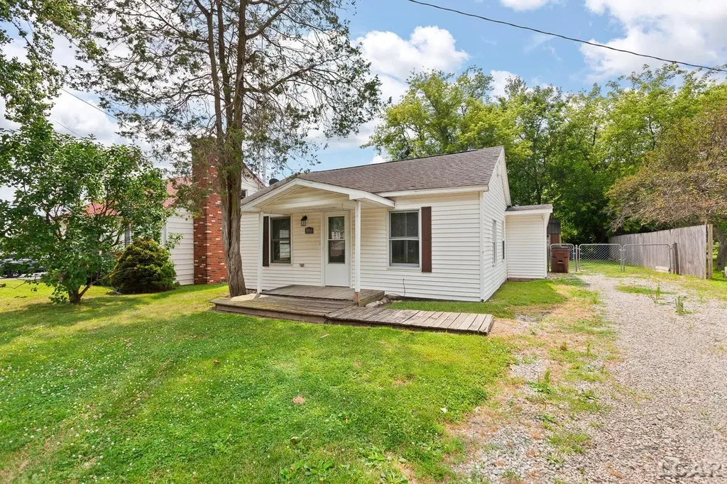 3066 Bent Oak Highway Adrian Township MI 49221