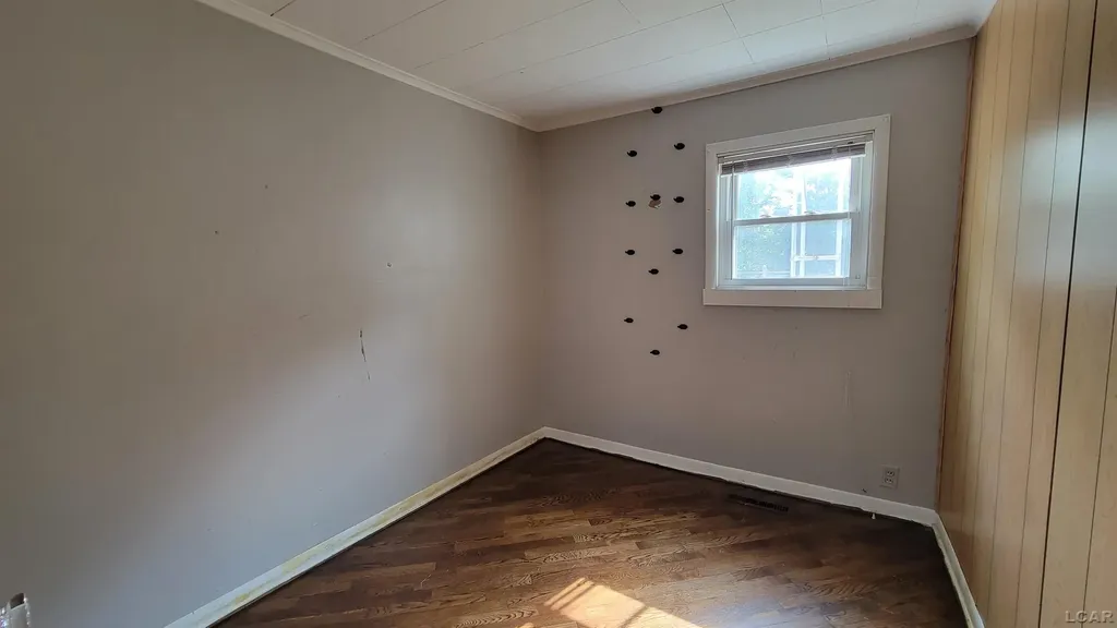 751 James Street Adrian City MI 49221