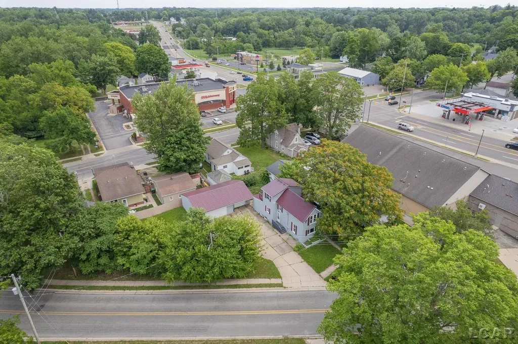 124 Bent Oak Avenue Adrian City MI 49221