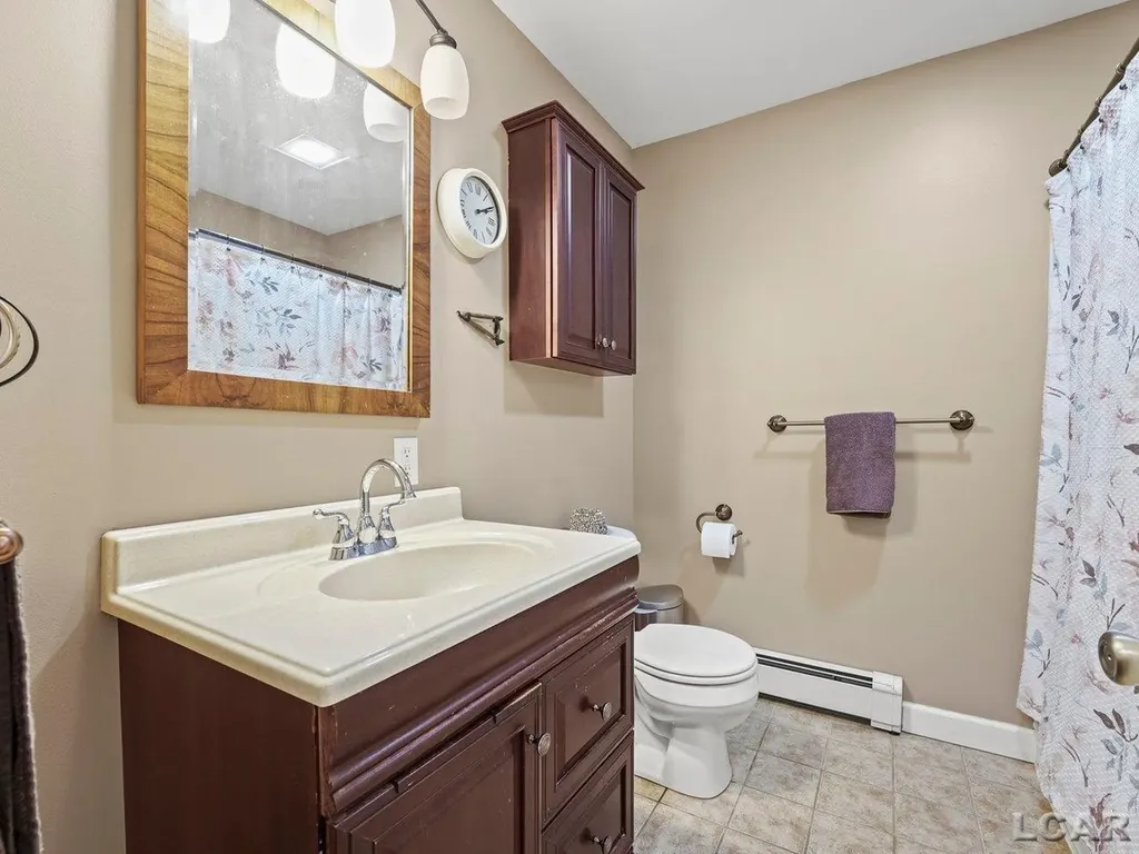 6324 E Ridgeville Road Ogden Township MI 49228
