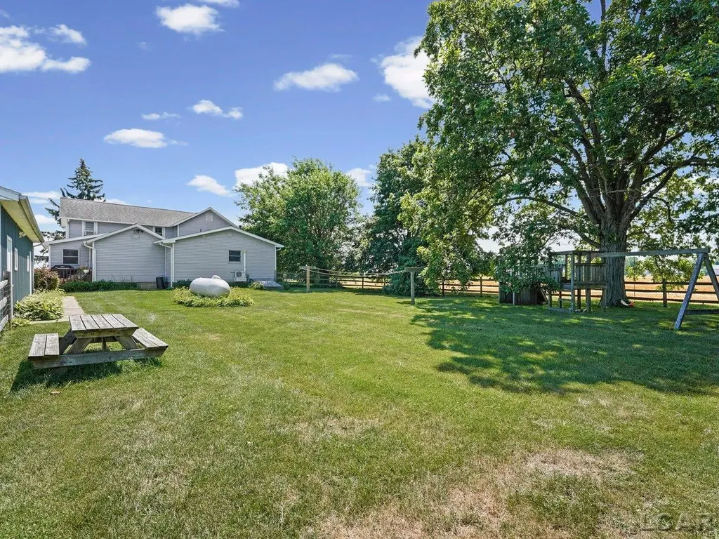 6324 E Ridgeville Road Ogden Township MI 49228