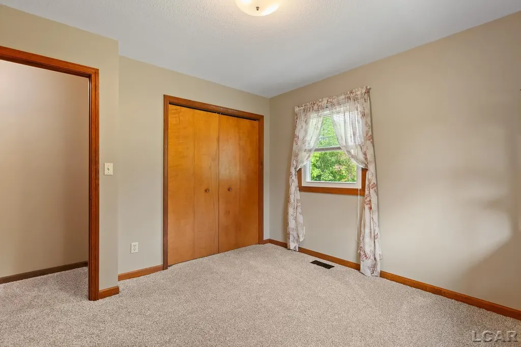 5802 Rogers Highway Raisin Township MI 49286
