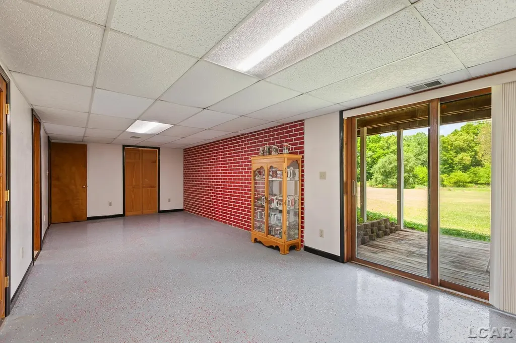 5802 Rogers Highway Raisin Township MI 49286