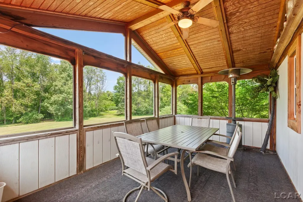 5802 Rogers Highway Raisin Township MI 49286