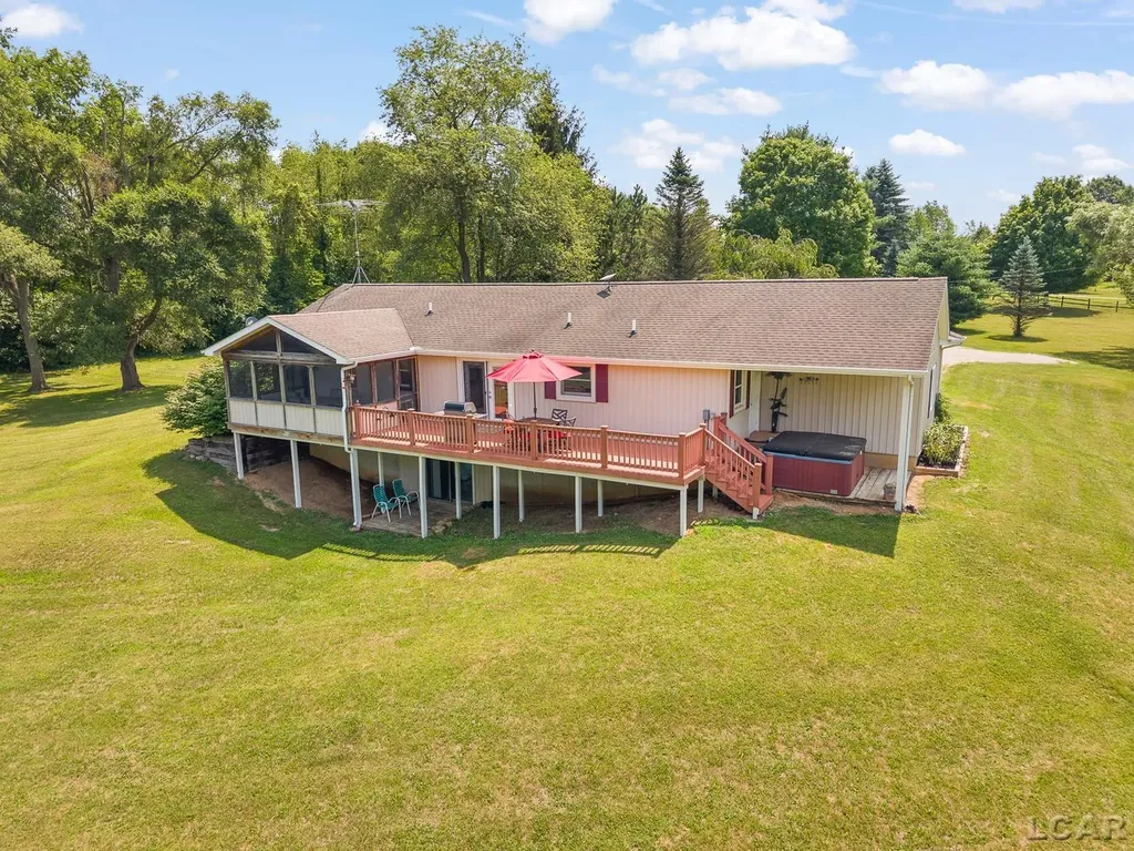 5802 Rogers Highway Raisin Township MI 49286