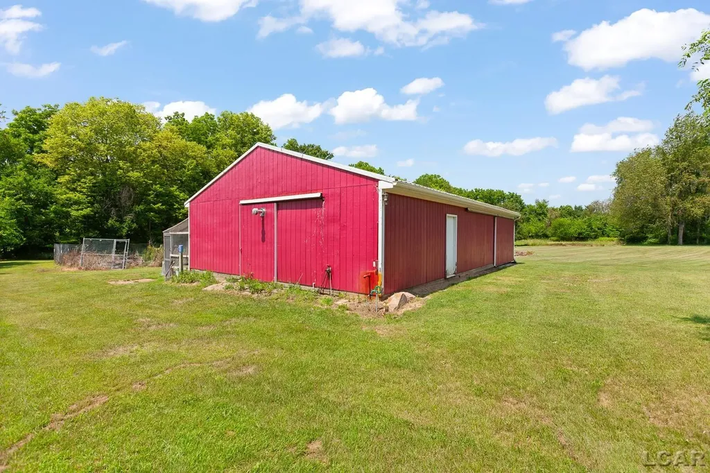 5802 Rogers Highway Raisin Township MI 49286