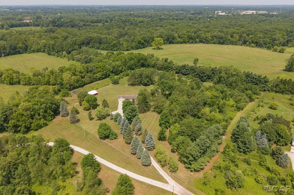 5802 Rogers Highway Raisin Township MI 49286