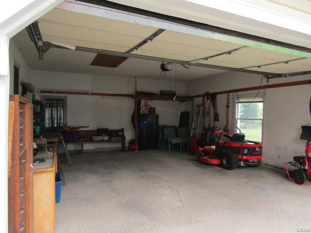 1109 Jane Street Tecumseh City MI 49286