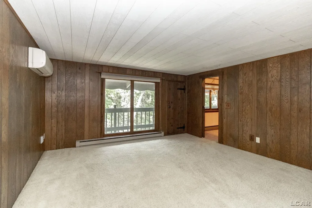 11726 Killarney Hwy Highway Cambridge Township MI 49230