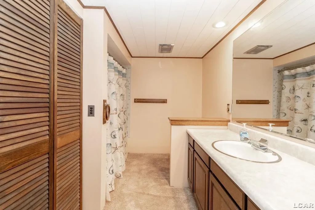 11726 Killarney Hwy Highway Cambridge Township MI 49230