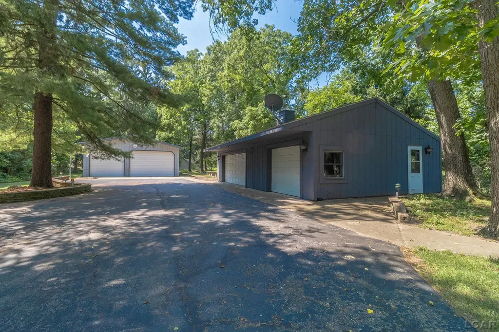 11726 Killarney Hwy Highway Cambridge Township MI 49230
