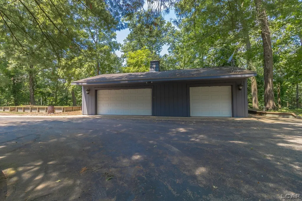 11726 Killarney Hwy Highway Cambridge Township MI 49230