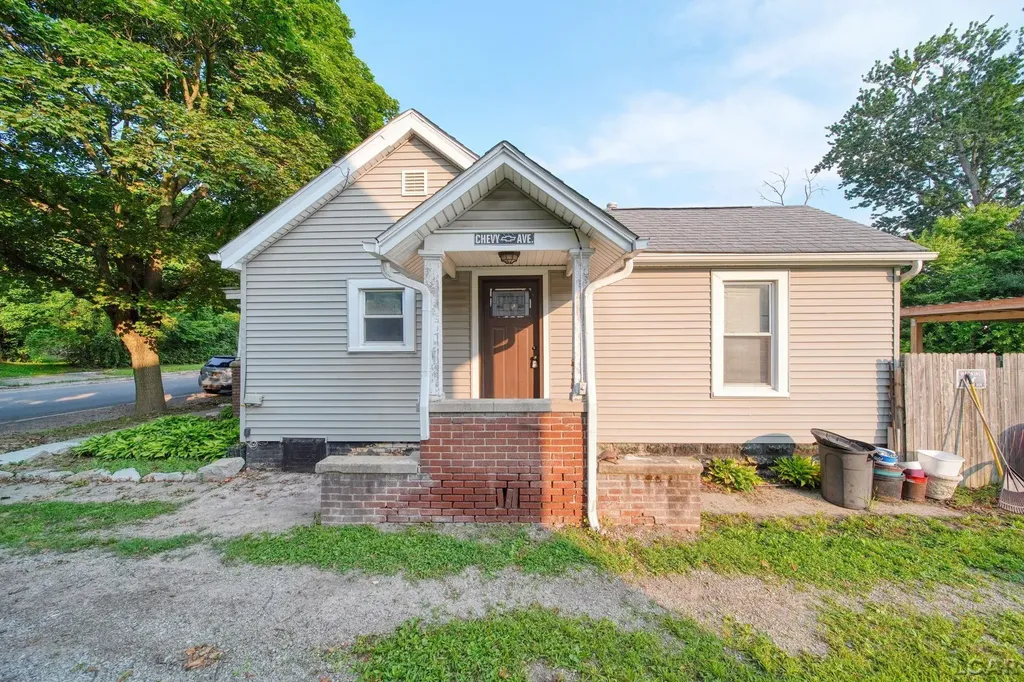 317 E Maple Avenue Adrian City MI 49221