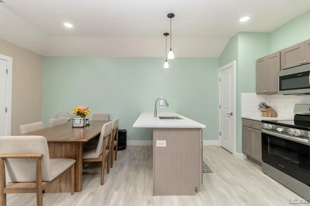 2019 Green Acres Drive Adrian City MI 49221